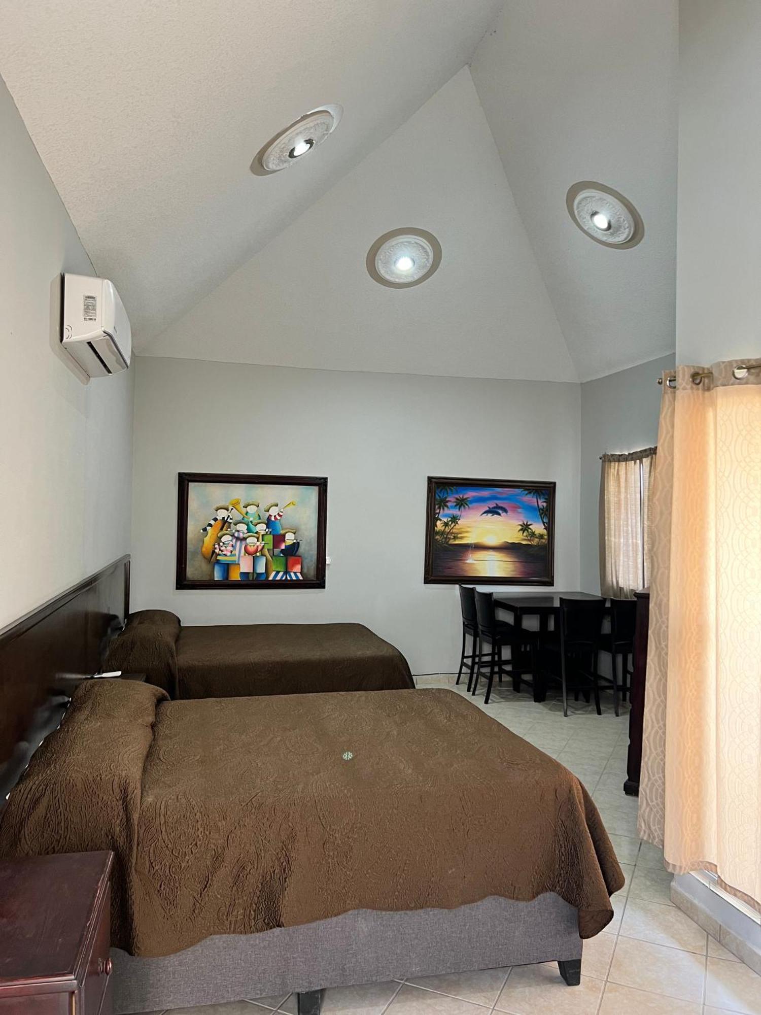 Hotel Los Pinos Inn El Golfo de Santa Clara Экстерьер фото